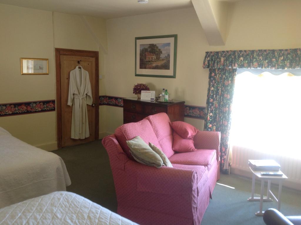 Seaborough Manor Farmhouse Bed & Breakfast Beaminster Room photo